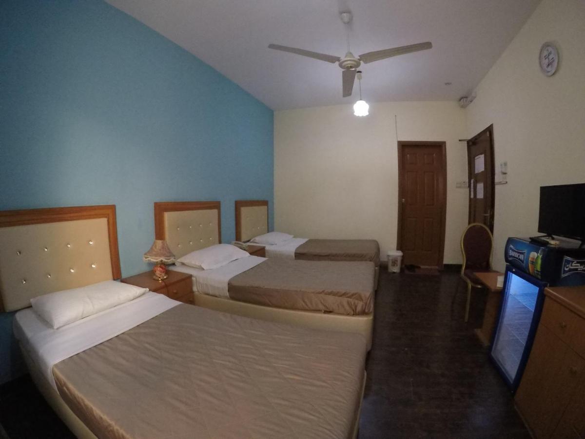 New Avon Hotel Дубай Экстерьер фото